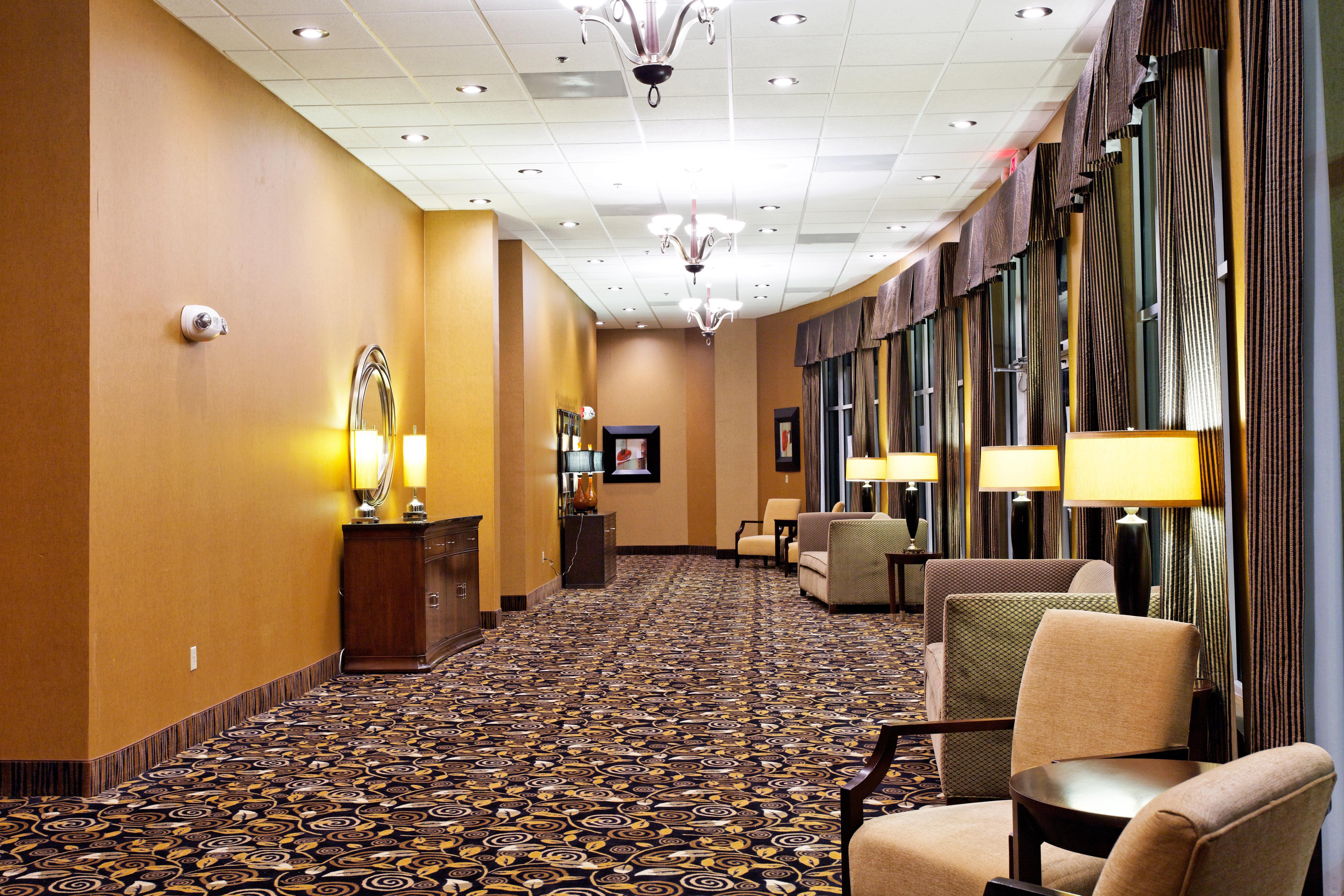 Holiday Inn Hotels Batesville By Ihg Exterior photo