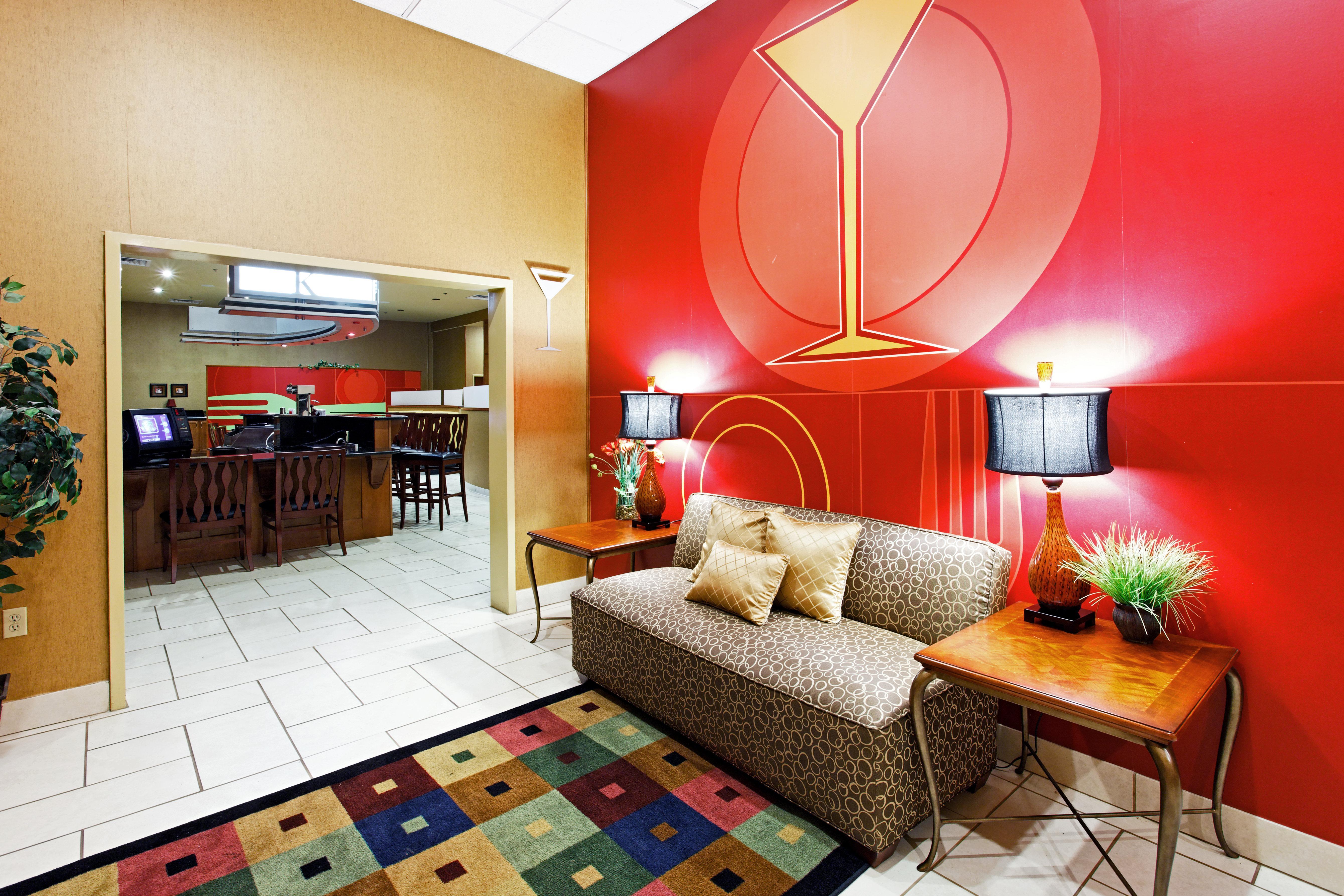 Holiday Inn Hotels Batesville By Ihg Exterior photo