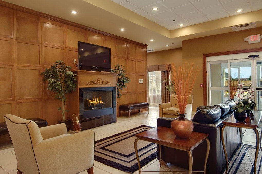 Holiday Inn Hotels Batesville By Ihg Exterior photo